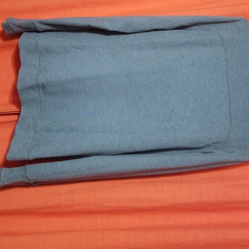 Under Armour Pullover - image 4